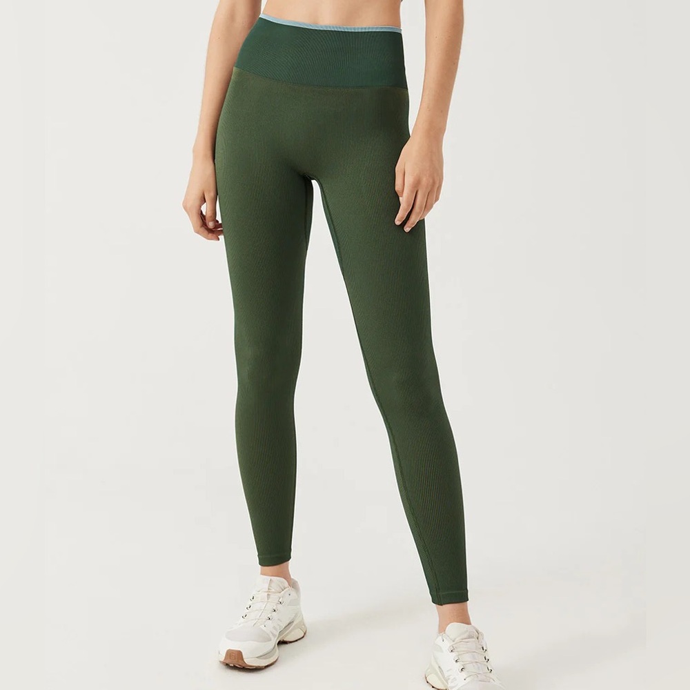 Ourdoor Voices Ribbed Leggings (small)